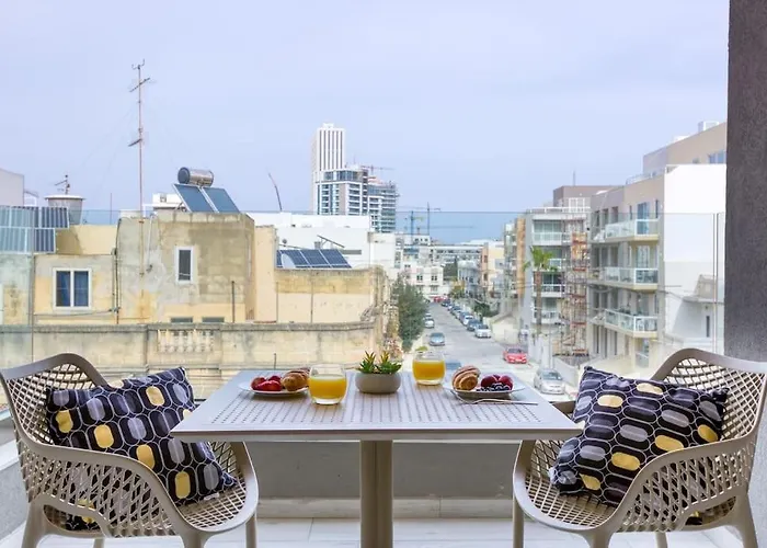 Luxurious, Spacious In Swieqi