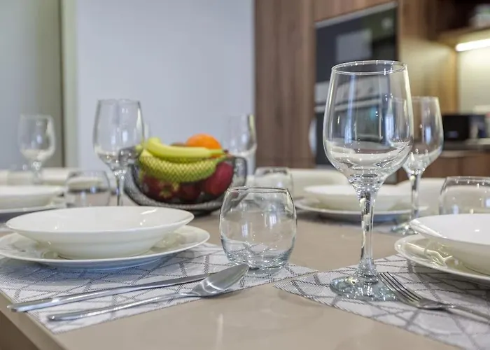 Luxurious, Spacious In Swieqi 아파트 *