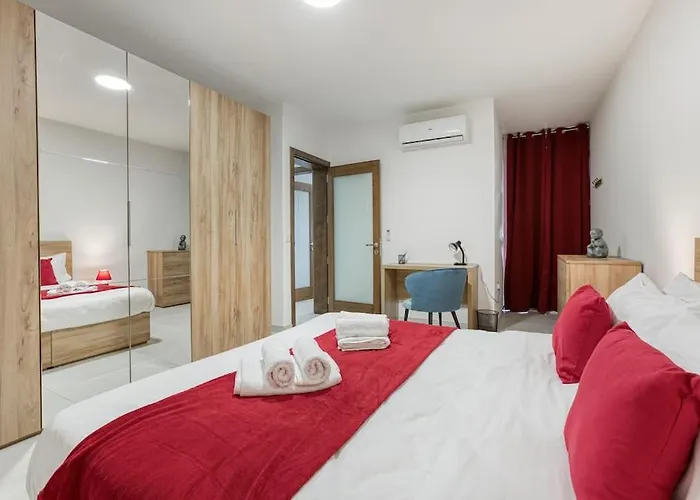 Luxurious, Spacious In Swieqi 아파트 *