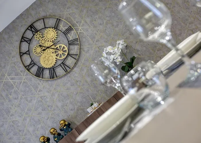 Luxurious, Spacious In Swieqi 아파트 *