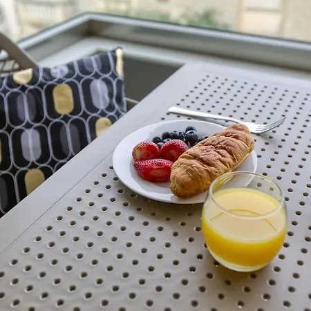 Luxurious, Spacious In Swieqi Lägenhet
