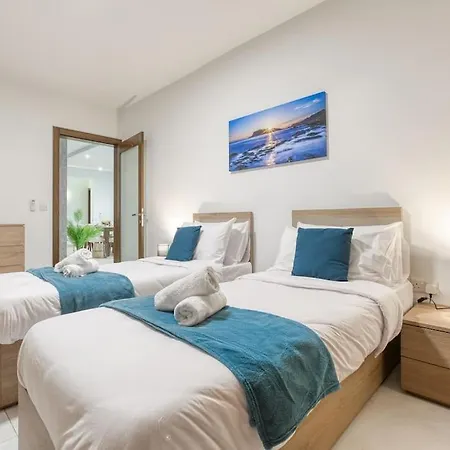 Διαμέρισμα Luxurious, Spacious In Swieqi Is-Swieqi