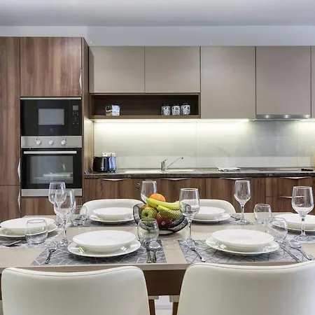 Luxurious, Spacious In Swieqi Lägenhet