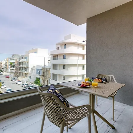 Luxurious, Spacious In Swieqi Apartment