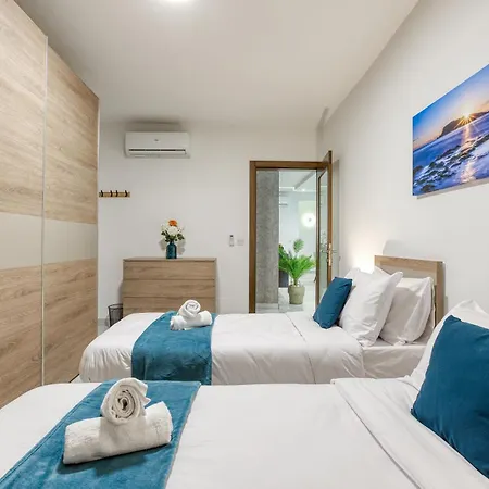 Apartment Luxurious, Spacious In Swieqi *