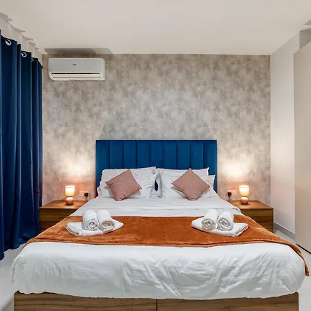 Apartment Luxurious, Spacious In Swieqi