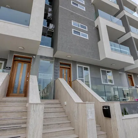 Apartment Luxurious, Spacious In Swieqi Is-Swieqi