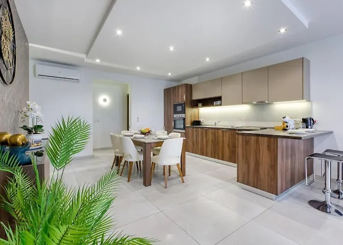 Apartamento Luxurious, Spacious In Swieqi *